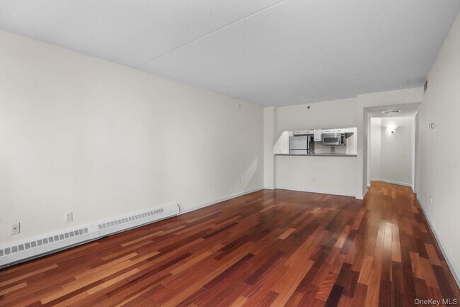 Foto del edificio - 4 Martine Ave