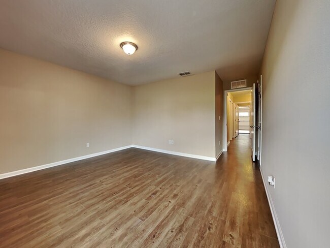 Foto del edificio - Home on the Westside