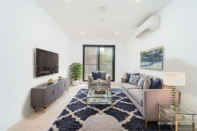 Foto del edificio - 132-55-132-41 41st Rd