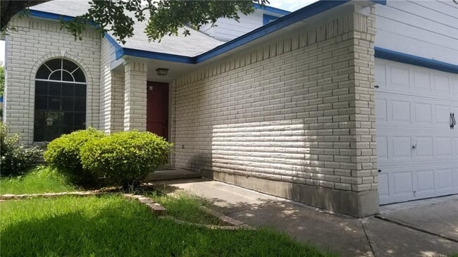 Building Photo - 17406 Toyahville Trail