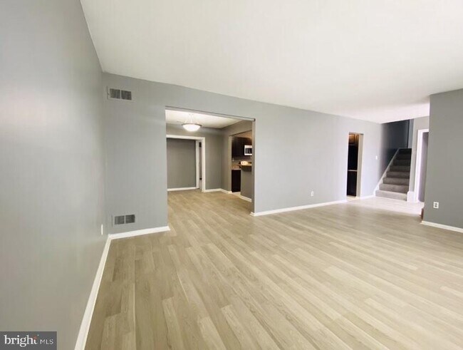 Foto del edificio - 3312 Dunnington Rd