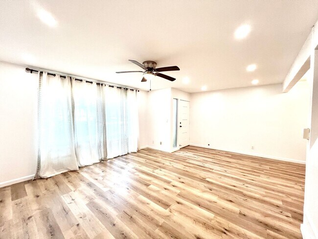 Foto del edificio - 3br/2.5ba/2pkg in Kaneohe PETS NEGOTIABLE