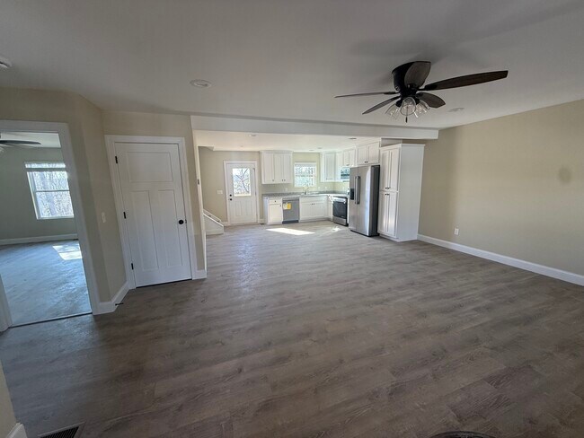 Foto del edificio - 280 Grand Oak Ln