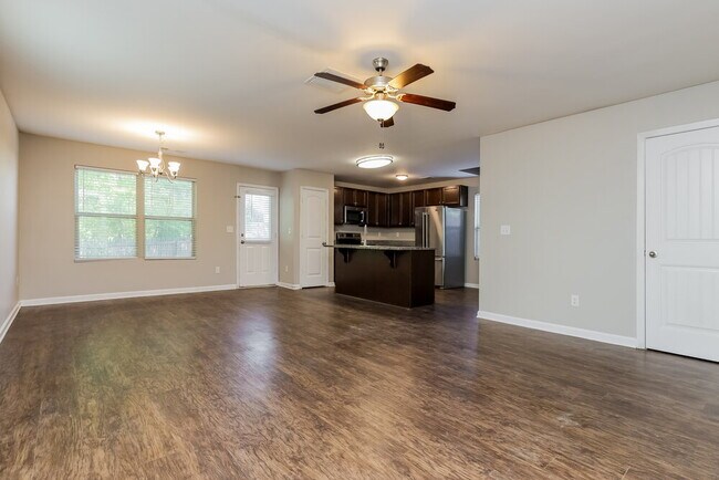 Foto del edificio - 255 Eagles Pkwy
