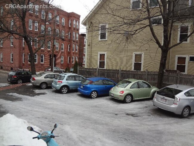 Building Photo - 209 Harvard St