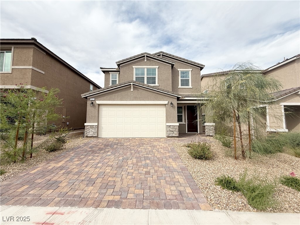 Foto principal - 9922 Angel Valley Dr