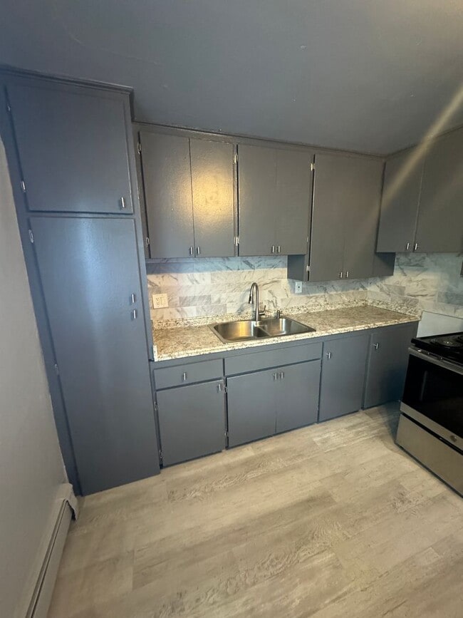 Photo - Updated 2 Bedroom 2 Bathroom with Bonus room! Townhome