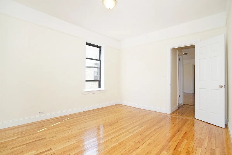 370 Fort Washington Ave, New York, NY 10033 House Rental in New York