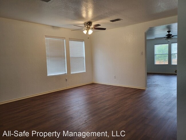 Building Photo - 4 br, 3 bath House - 16250 Kentucky Ridge