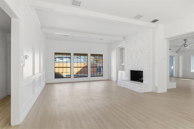 Foto del edificio - 18516 Featherwood Dr