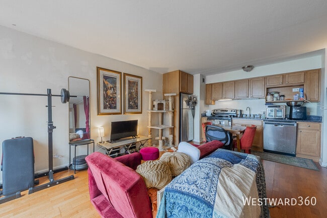 Photo - 3100 N Lake Shore Dr Apartment