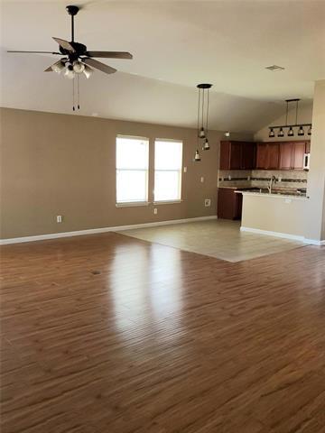 Building Photo - 313 Magnolia Dr