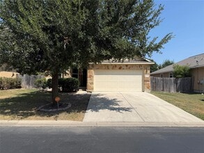 Building Photo - 17429 Bridgefarmer Blvd