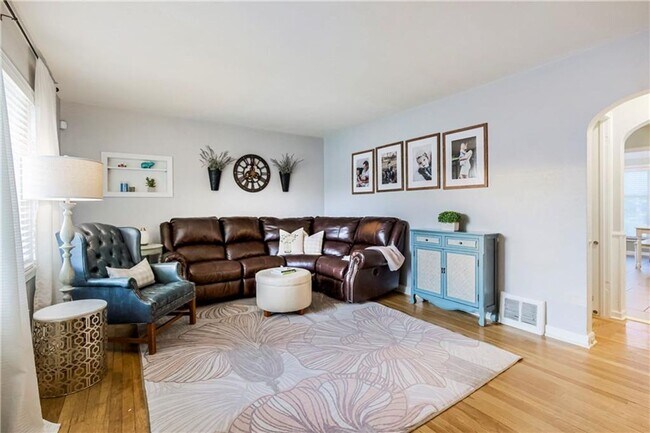 Foto del edificio - COMING SOON - Adorable Home in Lenexa