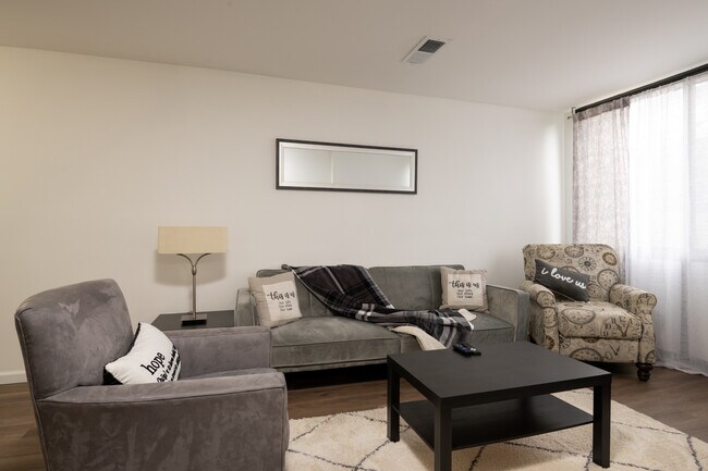 Foto del edificio - 487 N Armistead St