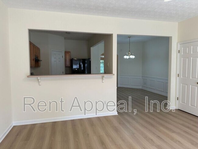 Building Photo - 3816 Dandridge Way NW