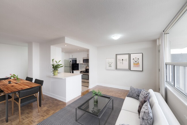 Building Photo - 45 Balliol Street