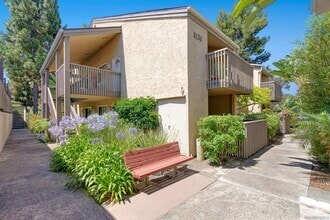 Building Photo - 3136 Via Alicante