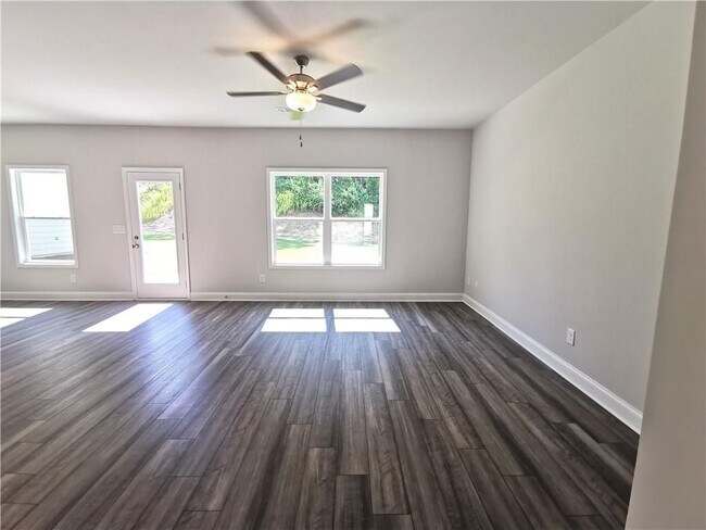 Foto del edificio - 209 Station Overlook Dr