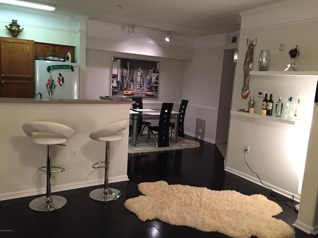 Foto del edificio - 8550 Touchton Rd