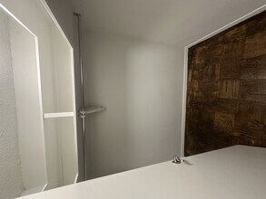 Interior Photo - Calvert House Apartments