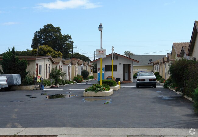 Foto del edificio - 272-284 W Ramona St
