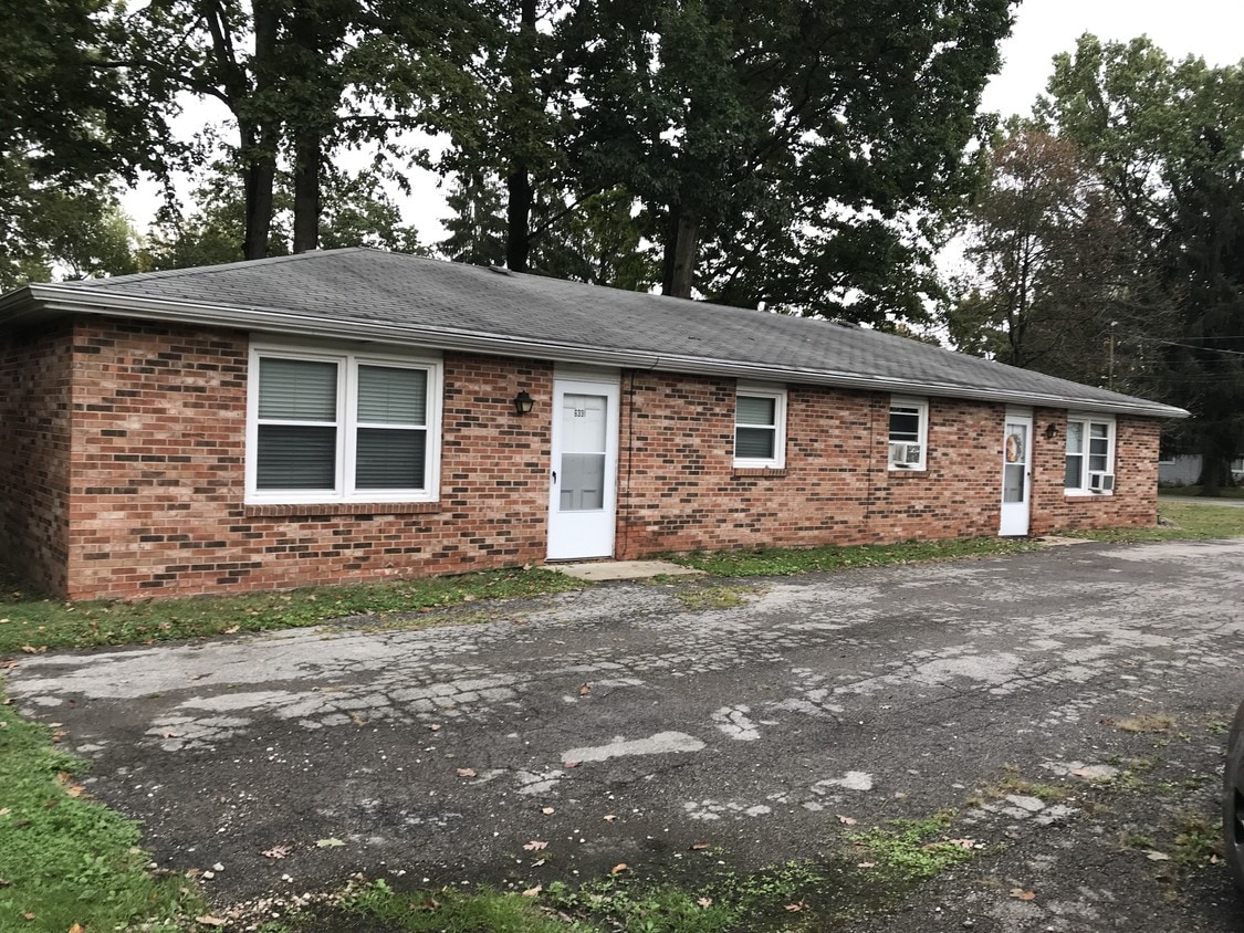 Building Photo - 6331 Morningside Dr SE