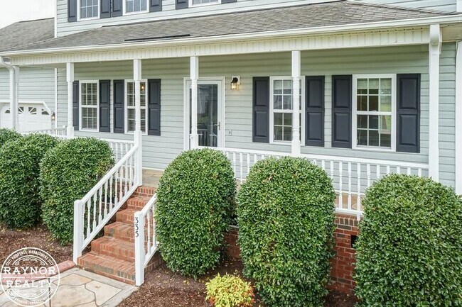 Building Photo - 335 Moonlight Dr