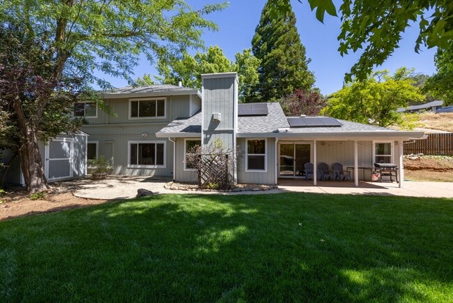 Building Photo - 3632 Ravenwood Ln