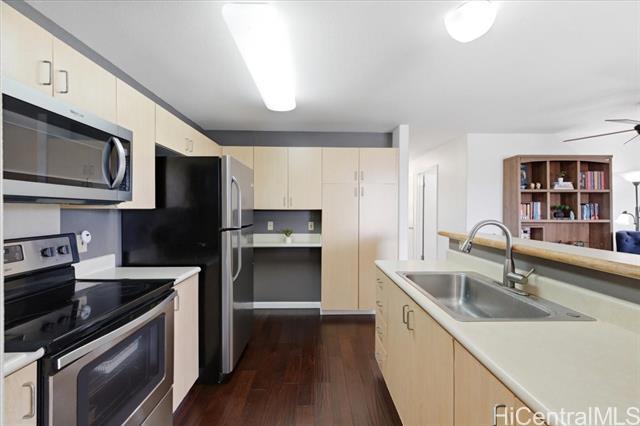 Building Photo - 95-1033-1033 Kaapeha St