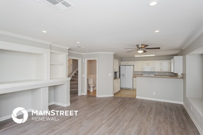 Building Photo - 4525 Switchback St