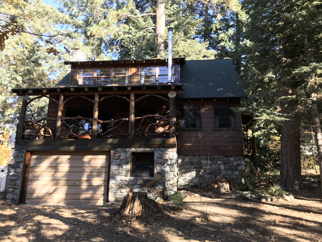 Angelus Oaks Cabin Rentals