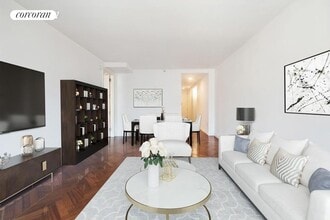 Building Photo - 400 E 51st St