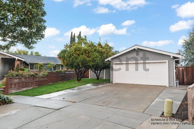 Building Photo - 325 Copco Ln