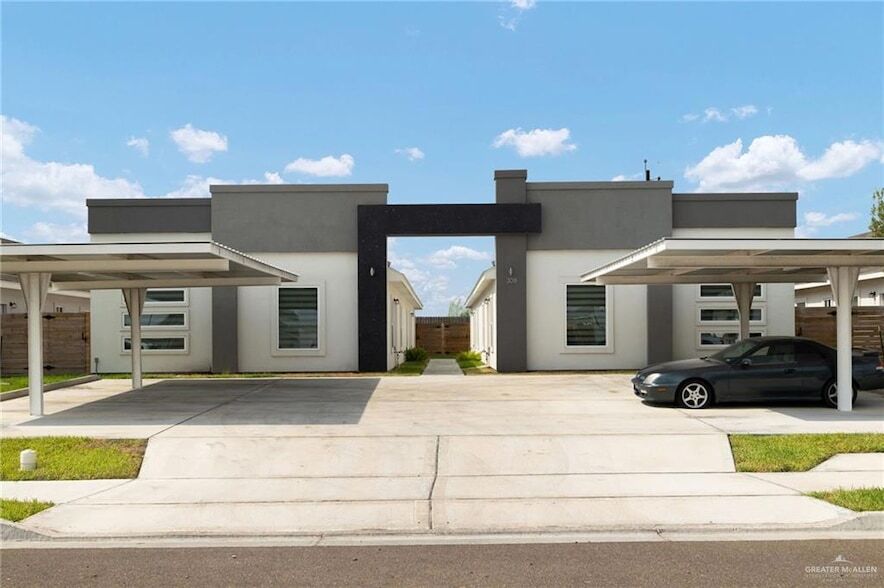 Foto principal - 308 W Campeche Ave