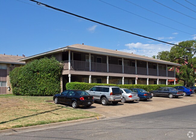 Foto del edificio - Braeburn Apartments