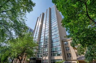 Building Photo - 2728 N Hampden Ct