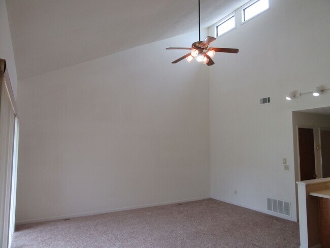 Foto del edificio - --