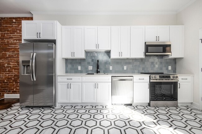 Photo - 1925 N 32nd St Apartment