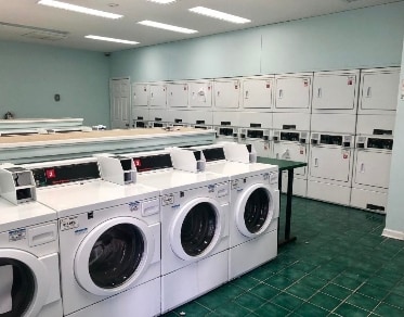 Building Photo - 448 Racine Dr