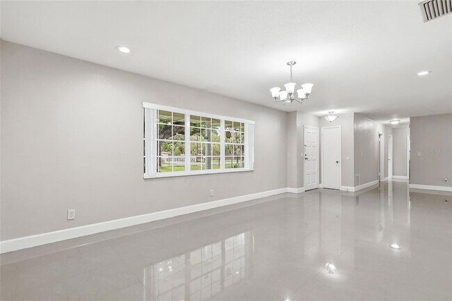 Foto del edificio - 8808 W Broad St