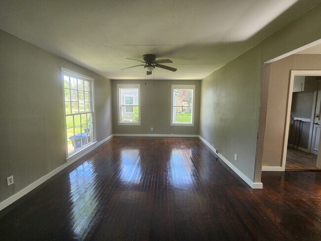 Foto del edificio - 4031 Ridgemoor Ave