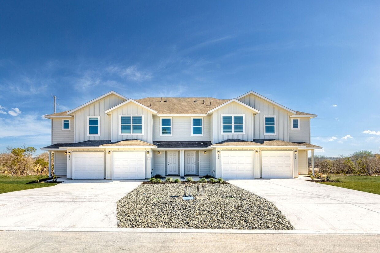 Primary Photo - Brand New Exquisite Townhome Convenient to...