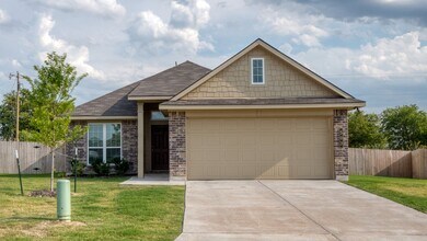 Building Photo - 2221 Terrilyn Ct