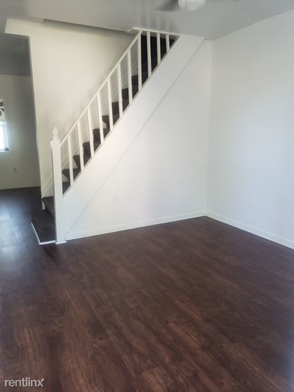 Foto del edificio - 3 br, 2 bath House - 318 Townsend St