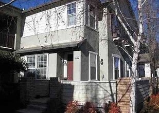 Building Photo - 1111 Nancy Ln