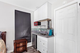 Building Photo - 19610 Forest Fern Dr