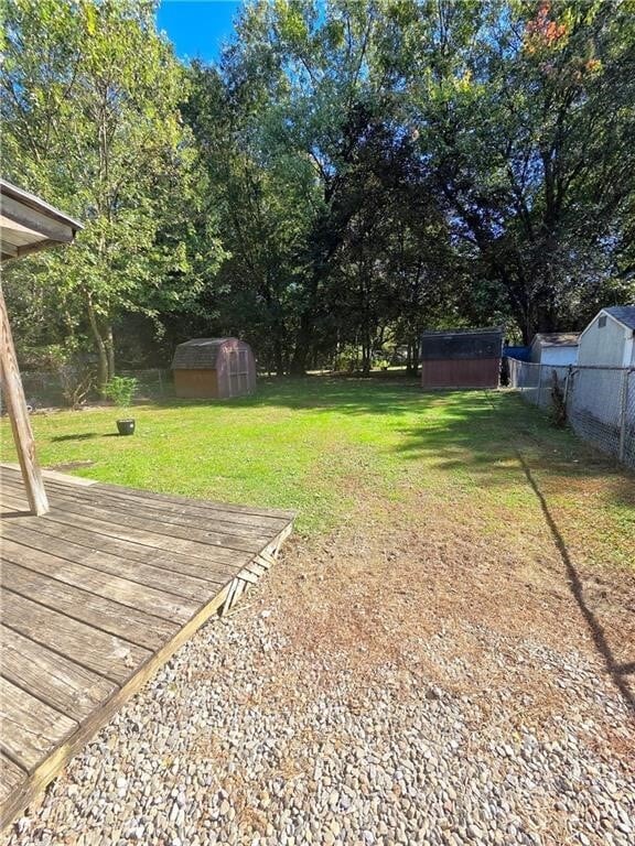 Foto del edificio - 235 B Allen St