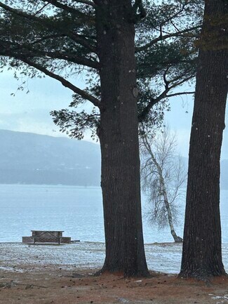 Building Photo - 1315 Mayhew Tpke