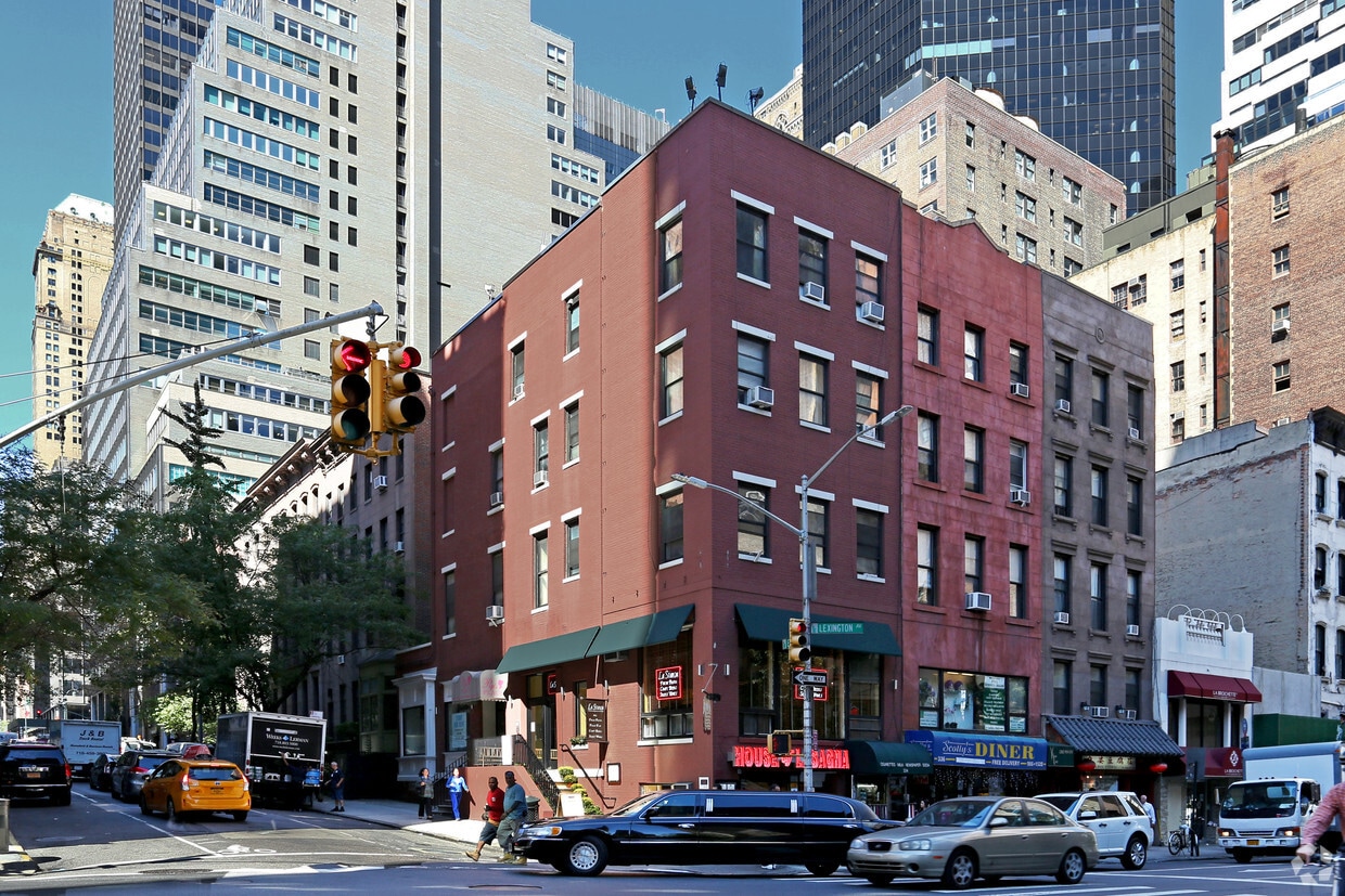 Primary Photo - 127 E 39th St
